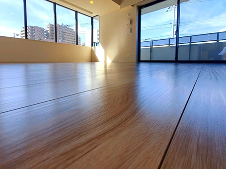 シートフローリングへのコーティング