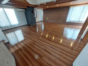 入居中のご住まいにもフロアコーティングの施工が可能♪ペット専用わんスマイルコート