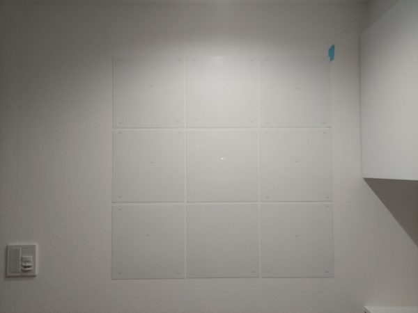 施工前後の様子（Before／After）
千葉県柏市あけぼののフルリノベーションマンション に、エコカラットの施工をさせていただきました。