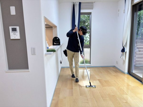 施工前の様子
東京都練馬区大泉町の中古戸建（築１０年）に、ガラスUVコーティングの施工をさせていただきました。
