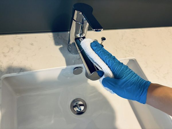 撥水、撥油効果抜群の防カビ防汚コーティング