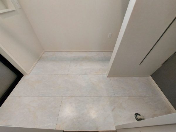 湿気の多い洗面所やトイレの床
