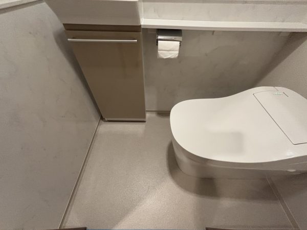 湿気の多い洗面所やトイレの床