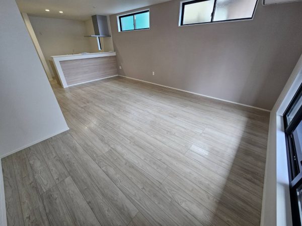 埼玉県川口市並木 フロアコーティング 施工後 ガラスUVコーティング