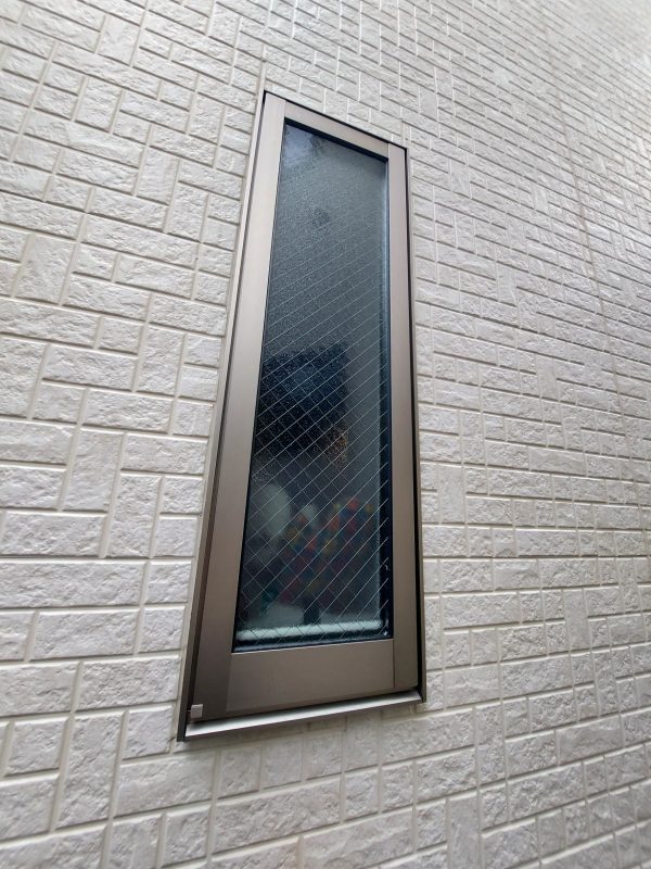 施工前の窓の様子|面格子取付前の状態(防犯対策なし)