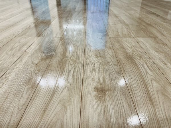 千葉県千葉市中央区 フロアコーティング 施工後 ガラスUVコーティング