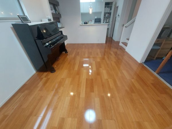 埼玉県越谷市宮本町 フロアコーティング 施工後 わんスマイルコート