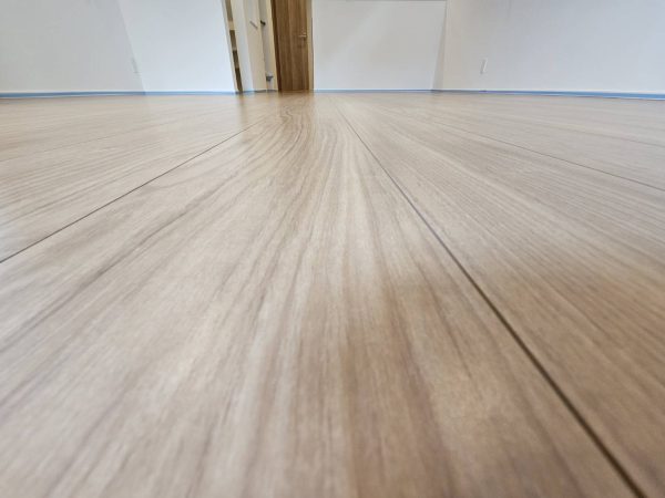 神奈川県横浜市鶴見区 フロアコーティング 施工前の様子