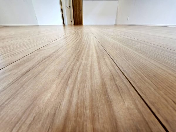 神奈川県横浜市鶴見区 フロアコーティング 施工後 ガラスコーティング