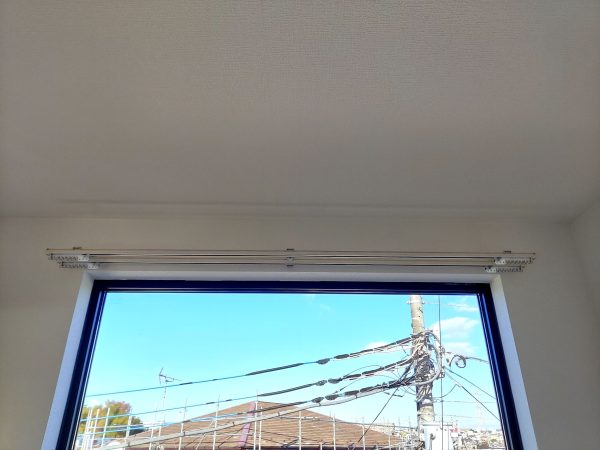 カーテンレール取付後