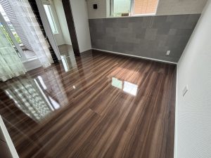 入居中の住宅で劣化を防ぐフロアコーティング施工例