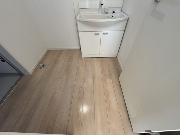 福島県いわき市泉玉露 フロアコーティング 施工後 ガラスUVコーティング