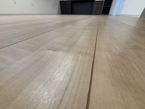 埼玉県越谷市宮本町 フロアコーティング 施工後 ガラスコーティング