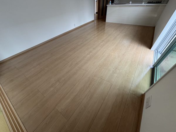 神奈川県横浜市瀬谷区フロアコーティング 施工後 ガラスUVコーティング