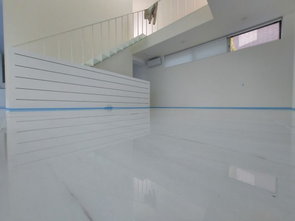 東京都世田谷区給田 フロアコーティング 施工前の様子