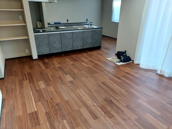 【埼玉県川越市南大塚】フロアコーティング 内覧会同行