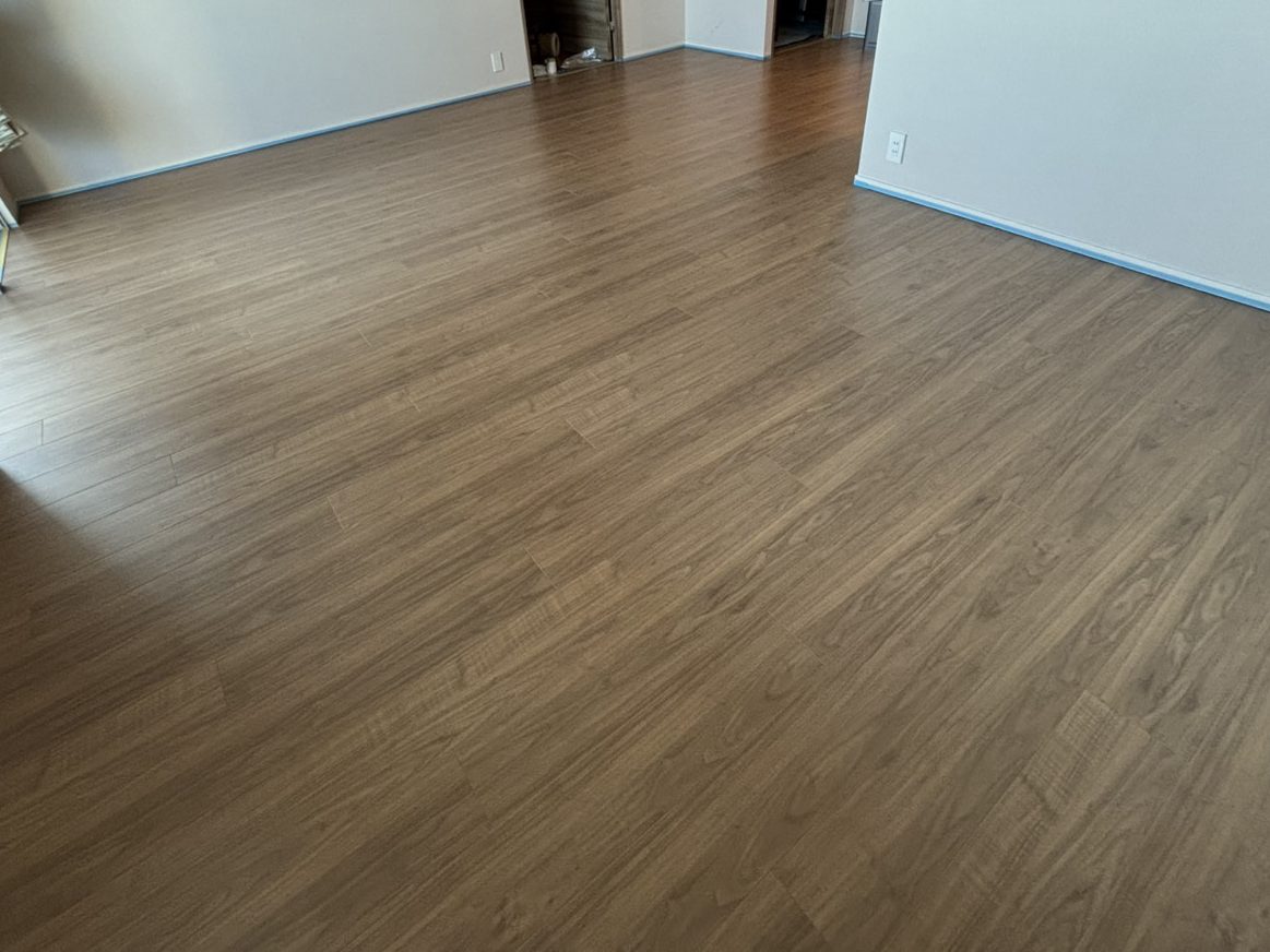 埼玉県川口市金山町 フロアコーティング 施工前の様子