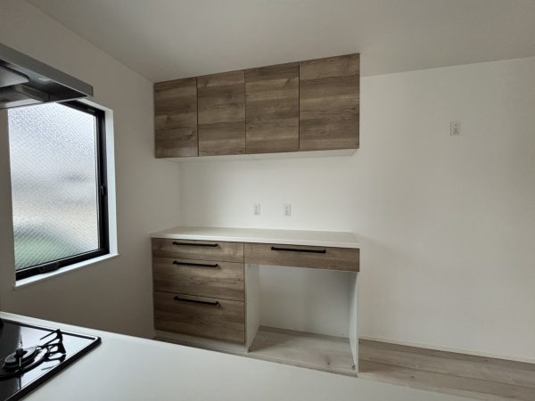 埼玉県さいたま市西区区 カップボード 施工後の様子 ラクエラ