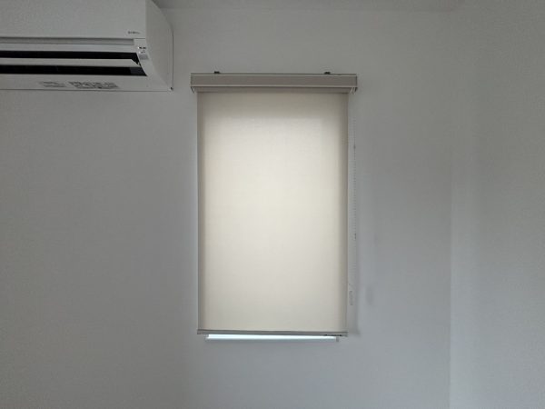 埼玉県さいたま市西区区 ロールスクリーン 施工後の様子