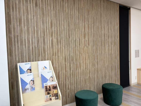 フロアコーティングを実際に見て触れるショールーム
