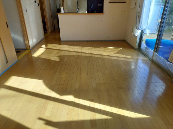 福島県須賀川市 フロアコーティング 施工前の様子