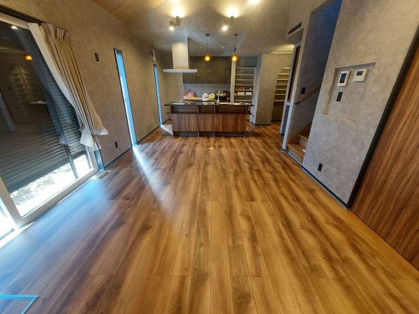 埼玉県加須市 フロアコーティング 施工前の様子