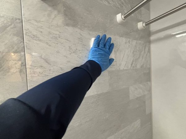 川崎市中原区 フロアコーティング 施工中 わんスマイルコート