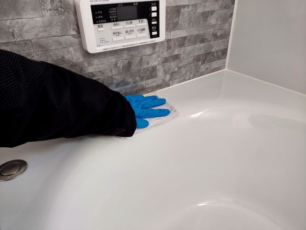 埼玉県蕨市フロアコーティング 施工中 ガラスコーティング