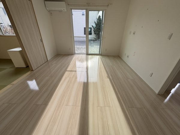 山梨県甲府市 フロアコーティング 施工後 わんスマイルコート