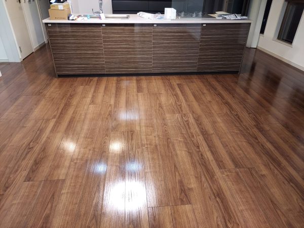 新潟市中央区 フロアコーティング 施工後 わんスマイルコート