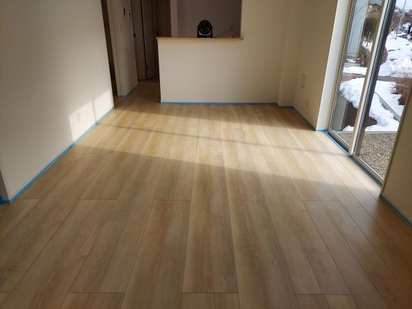 新潟県新潟市フロアコーティング 施工前の様子