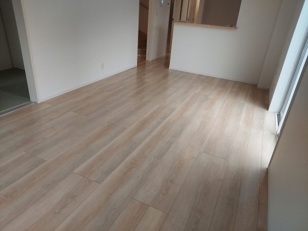 新潟県新潟市フロアコーティング 施工後 ガラスコーティング