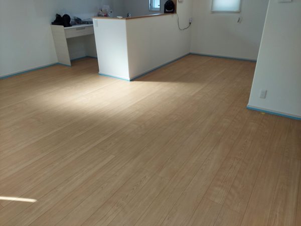 【新潟県長岡市】ペット用フロアコーティング施工事例|新築戸建 わんスマイルコート 新潟県長岡市 フロアコーティング 施工前の様子