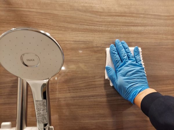 東京都江戸川区 水まわり防カビ防汚フッ素コーティング 施工中