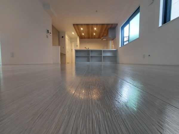 神奈川県横浜市戸塚区 フロアコーティング 施工後 ガラスUVコーティング