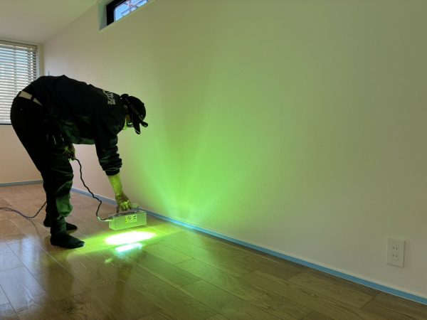 東京都目黒区 フロアコーティング 施工中 ガラスUVコーティング