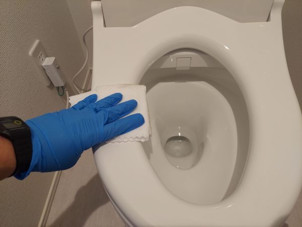 千葉県船橋市 水まわり防カビ防汚フッ素コーティン 施工中