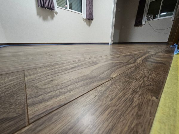 埼玉県久喜市 フロアコーティング 施工前の様子