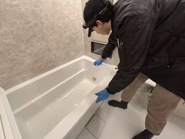 埼玉県和光市 フロアコーティング 施工中 防カビ防汚フッ素コーティング