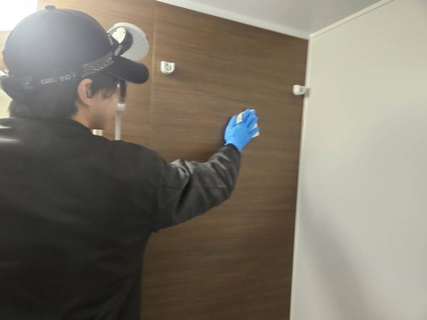 千葉県市川市 水まわり防カビ防汚フッ素コーティン 施工中