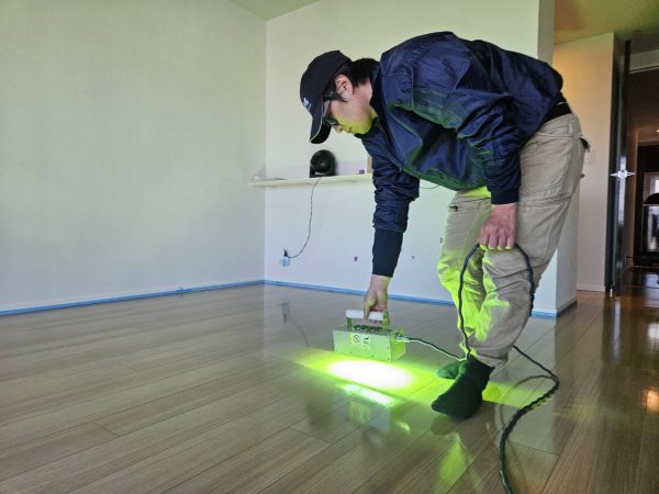 東京都板橋区 フロアコーティング 施工中 ガラスUVコーティング
