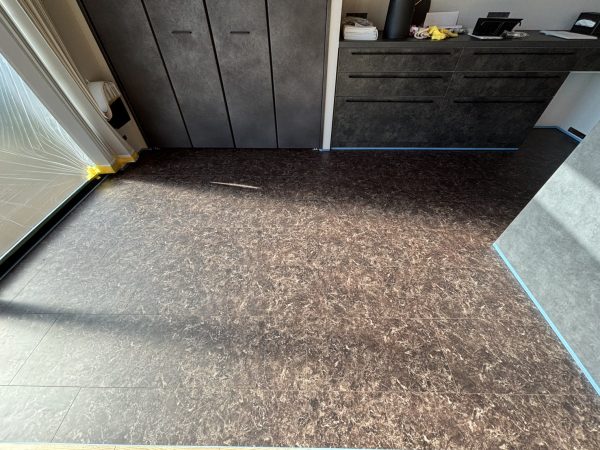 埼玉県富士見市 フロアコーティング 施工前の様子