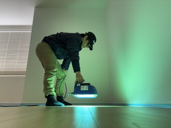 神奈川県川崎市多摩区 フロアコーティング 施工中 ガラスUVコーティング