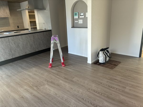 【神奈川県横浜市】フロアコーティング　新築戸建　内覧会同行