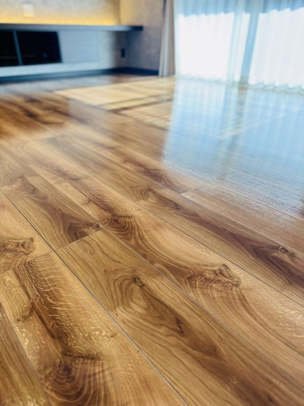 新築住宅のフロアコーティング施工後のリビング