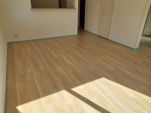 新潟市東区 フロアコーティング 施工前の様子