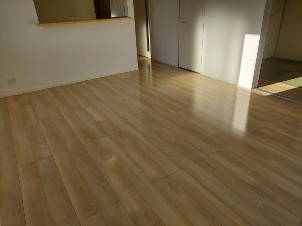 新潟市東区 フロアコーティング 施工後 わんスマイルコート