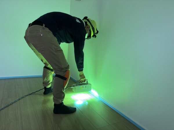 調布市 フロアコーティング 施工中 わんスマイルコート