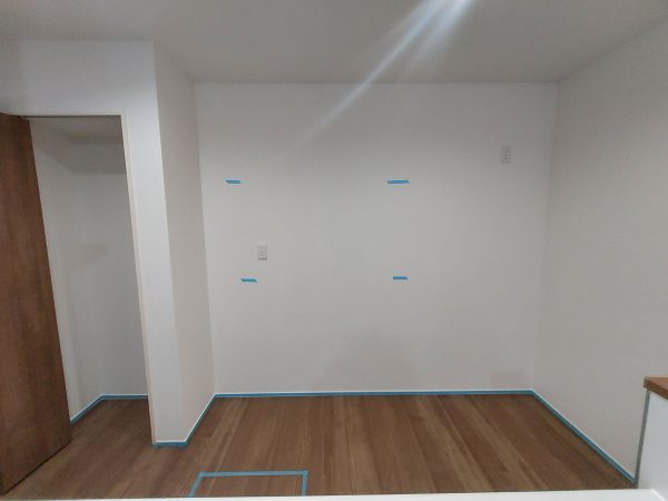 横浜市港南区 カップボード取付前