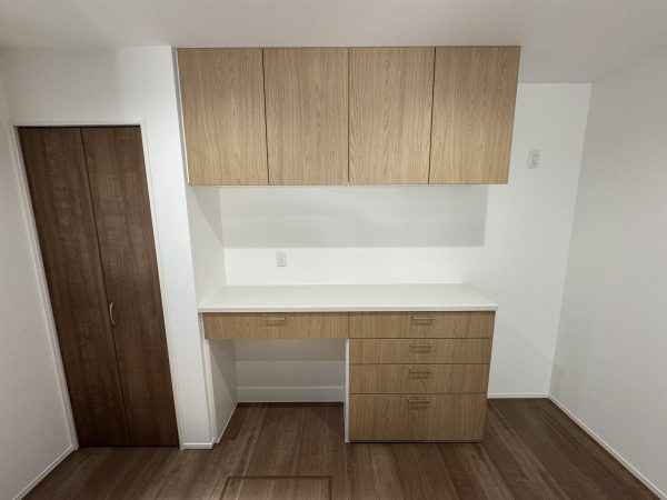 横浜市港南区 カップボード取付後